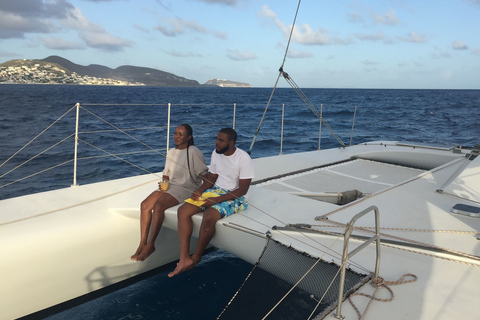 Trimarán de vela al atardecer St.Maarten No1SxmSt. Maarten No1Sxm Sunset Sail