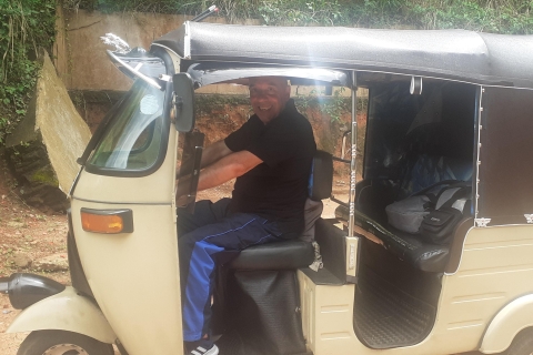 Lesley tuktuk safari