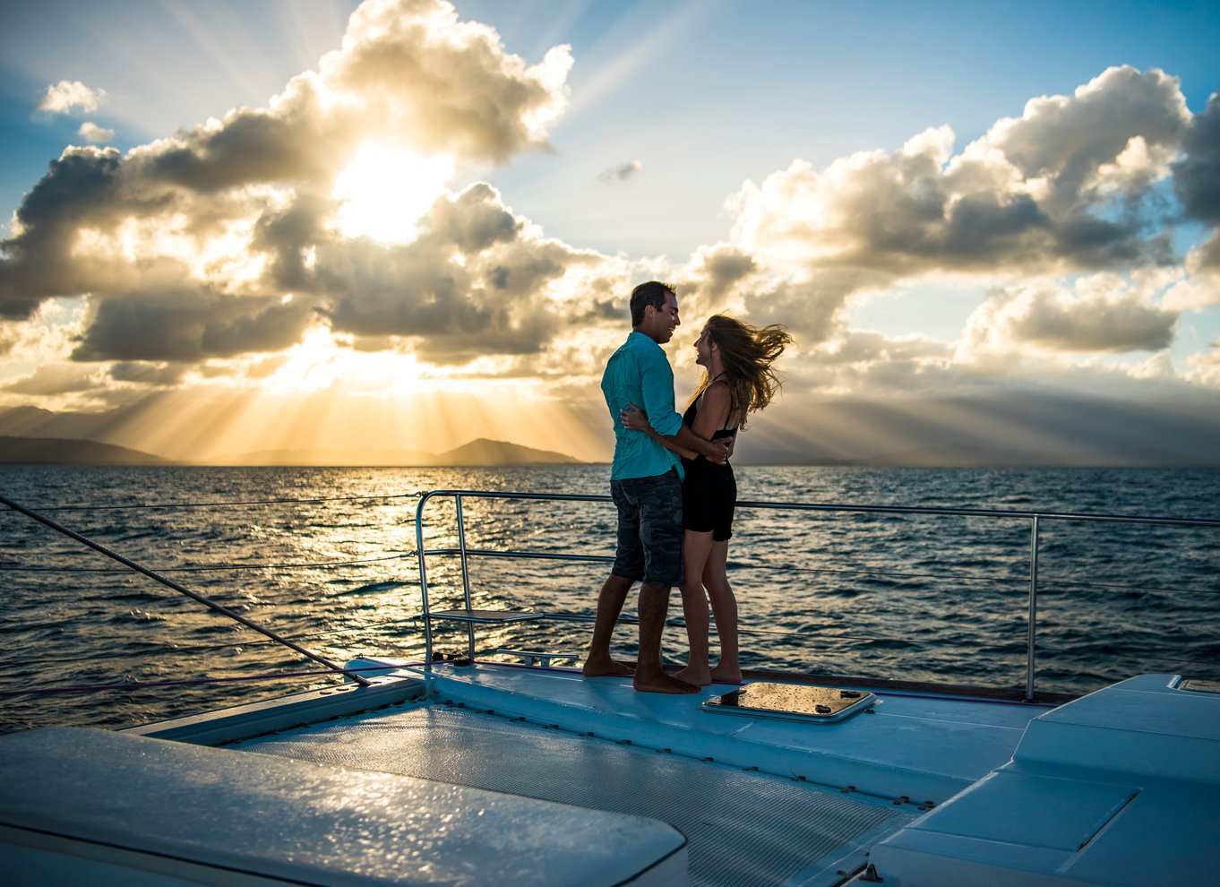 Port Douglas: Sejltur i solnedgang på luksuskatamaran