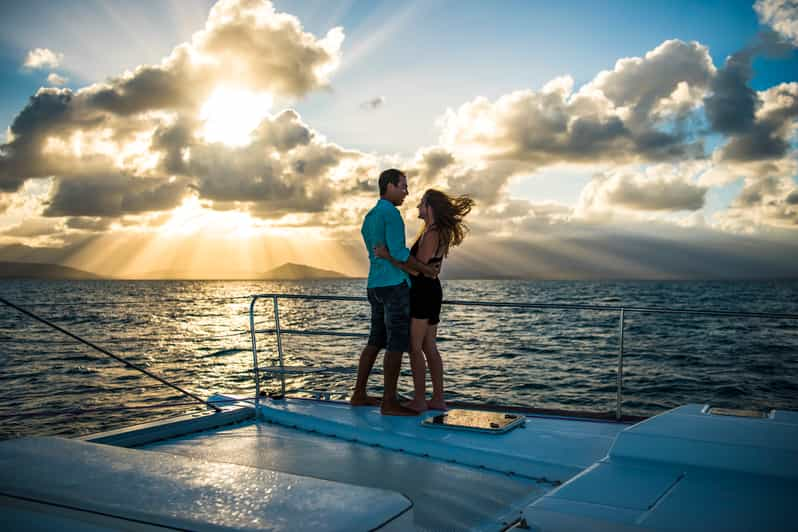 sunset catamaran cruise port douglas