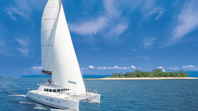 port douglas low isles afternoon cruise on luxury catamaran