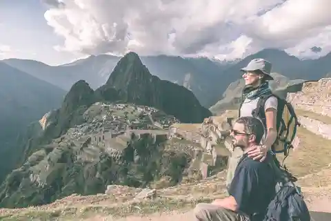 Machu Picchu Morning Combo: Entrance Ticket, Bus and Guide