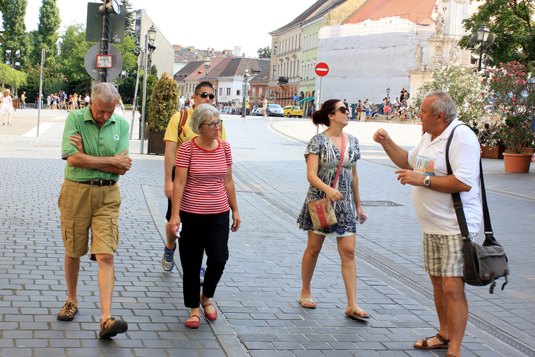 Budapest: Rundgang mit Burgpalast und Café-Besuch