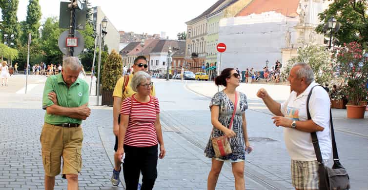 Budapest: Castle District Walk with Entry to Matthias Church photo 8