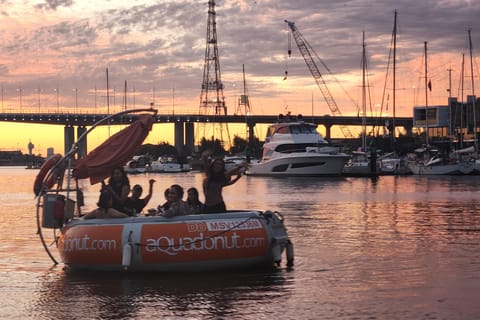 Melbourne: Aqua Donut Self-Drive BBQ Boat Rental - Image 2