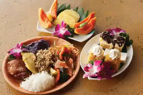 Kauai: Cena a buffet con Open Bar e spettacolo Luau Kalamaku