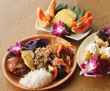 Kauai: Açık Barlı Açık Büfe Akşam Yemeği ve Luau Kalamaku Gösterisi