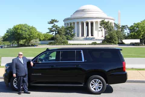 Washington DC: Multilingual Private Day or Evening SUV Tour