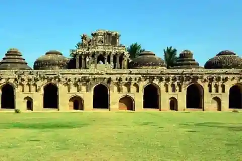 TOUR DI UN GIORNO AD HAMPI DA HOSPET