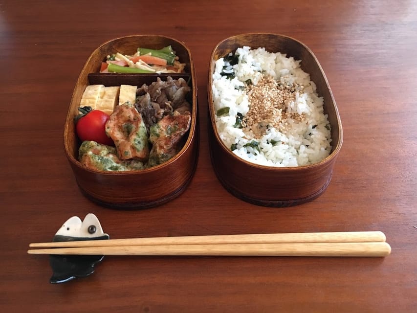 Japanische Bento Box Kochstunde in einem Privathaus in Tokio