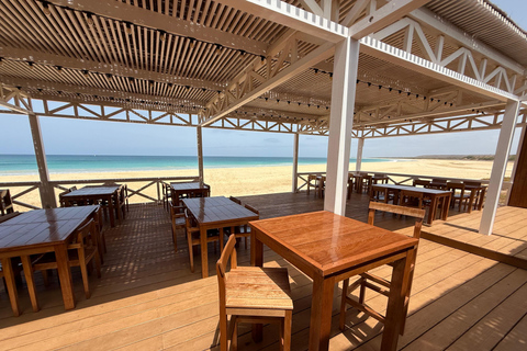 Boa Vista: Origens Santa Mónica Lunch i plaża