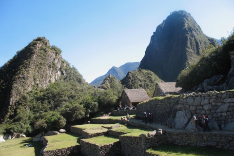 Machu Picchu Morning Combo: Entrance Ticket, Bus and Guide From Aguas Calientes: Machu Picchu Guided Morning Tour