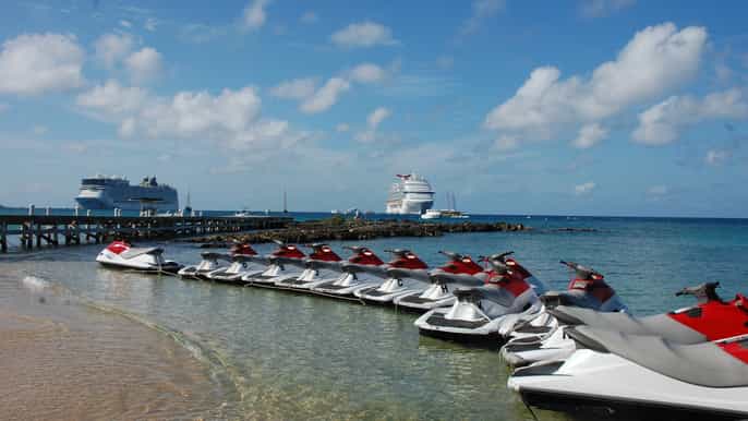 seven mile beach waverunner and snorkel experience
