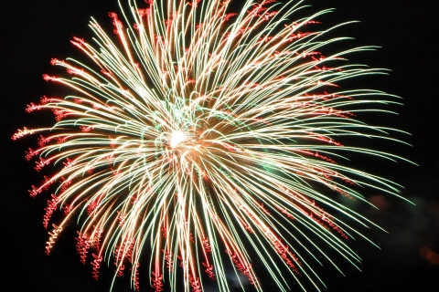 Oahu: Friday Night Fireworks Sail vanaf Hilton Hawaiian PierOahu: vrijdagavond vuurwerkdiner Zeil vanaf Waikiki Beach