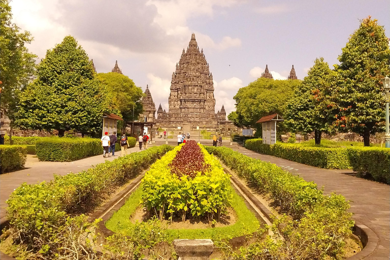 Yogyakarta: Ijo Sunset & Prambanan Cultural Experience SHARING Sunset Tour