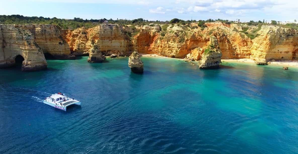 Catamaran Cruise: Caves and Coastline to Benagil