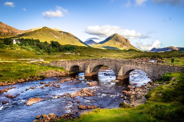 Isle of Skye 3-Day Small Group Tour from Glasgow Single Room with Private Bathroom