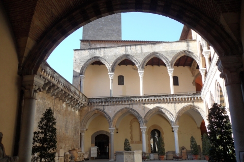Desde Civitavecchia: Tarquinia y visita al lugar de la UNESCO con almuerzoTour privado con el parque subterráneo etrusco