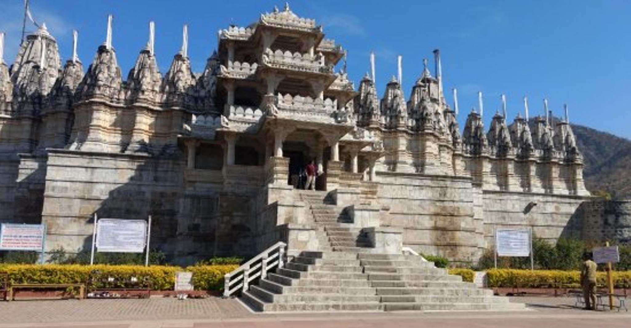 Transfer Udaipur to Jodhpur via Ranakpur & KumbhalgarhFort - Hizvo