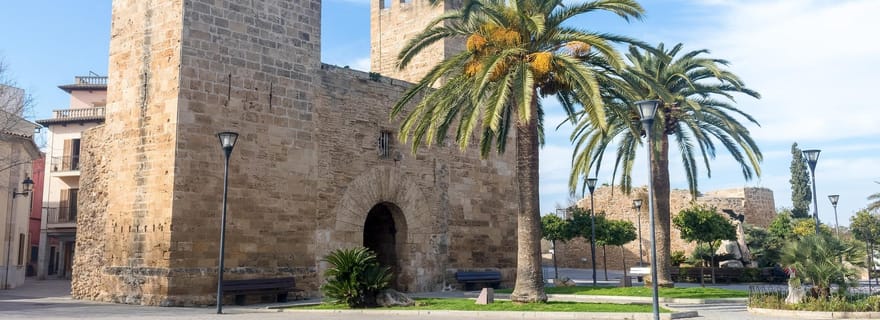 Cap de Formentor : Marché, plage et visite d'Alcudia