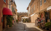 Cap de Forentor, Market, Beach en Alcudia Tour - Housity