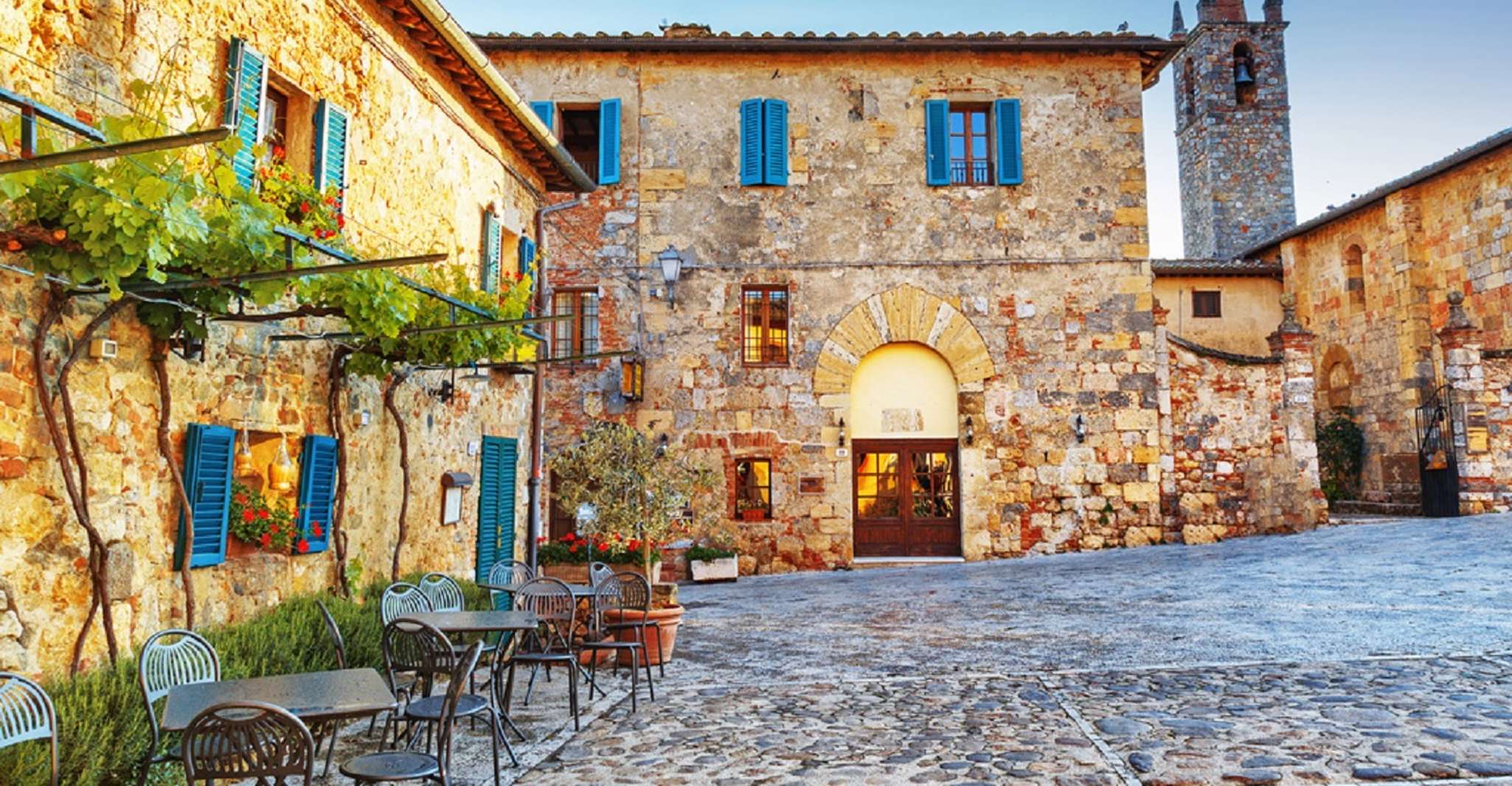 Van Siena, Chianti en Castles Tour met wijnproeverijen - Housity