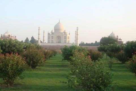 From Delhi: Six Day Golden Tour Agra and Jaipur With Udaipur