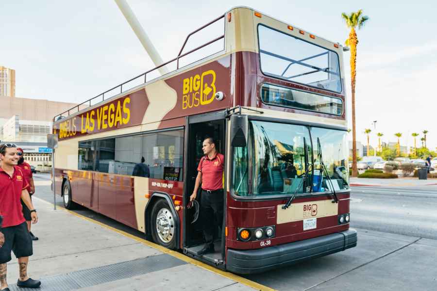 Las Vegas: Abendliche Stadtrundfahrt im offenen Bus