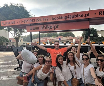 Porto: 1-Hour Fun Beer Bike Ride