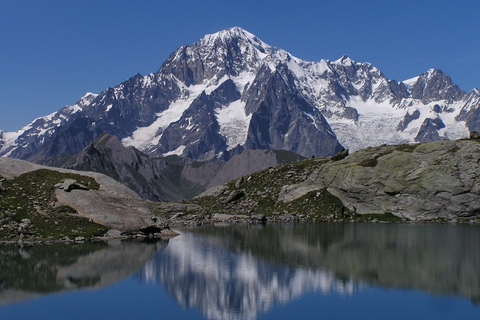 Från Milano: Monte Bianco och Courmayeur dagsutflyktFrån Milano: Monte Bianco och Courmayeur Dagstur