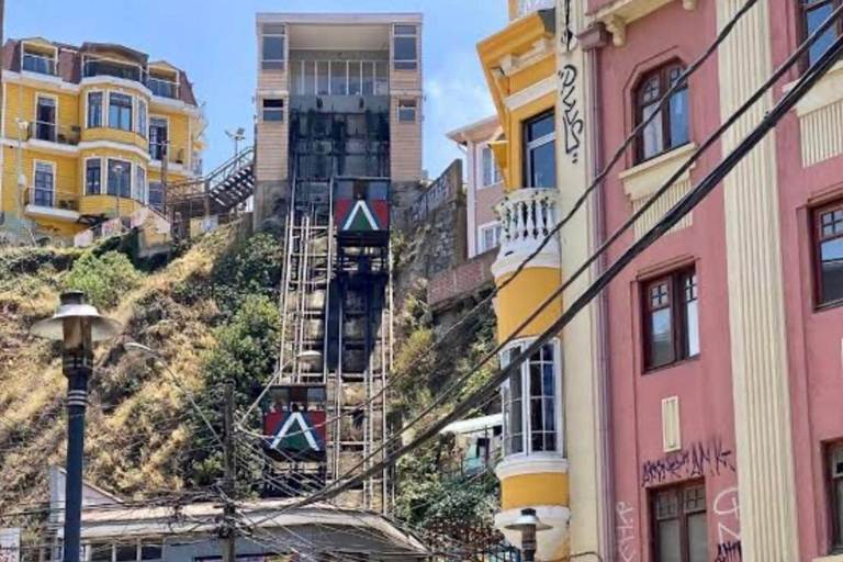 Discover the Jewel of the Pacific. A day in Valparaiso and Viña del Mar