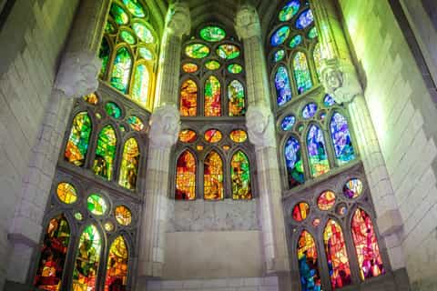 Barcelona: Sagrada Familia Skip the Line Ticket and Tour