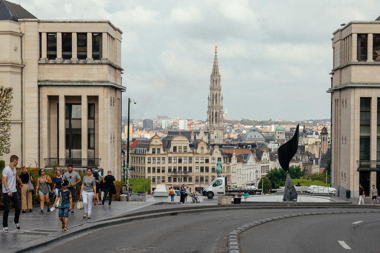 Bruselas: tour privado de lugares destacados y gemas ocultas con lugareñosTour privado de los lugares destacados de Bruselas y las gemas ocultas