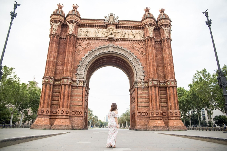 Barcelona: Instagram Tour of the Most Scenic Spots Barcelona: Full-Day Instagram Tour of the Most Scenic Spots