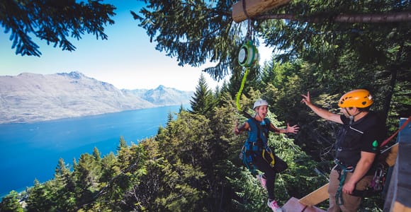 Queenstown: 1-Hour Zipline Tour with 2-Lines & 21-Meter Drop