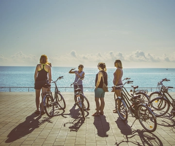 Unusual Barcelona Bike Tour in French