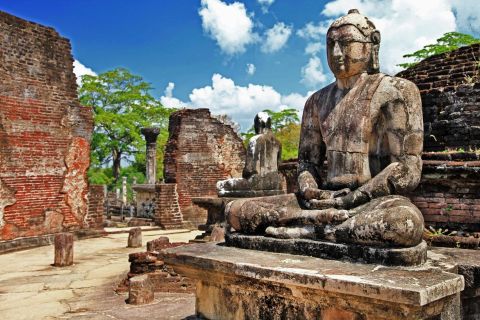 Päiväretki Polonnaruwan muinaiseen pääkaupunkiin Colombo