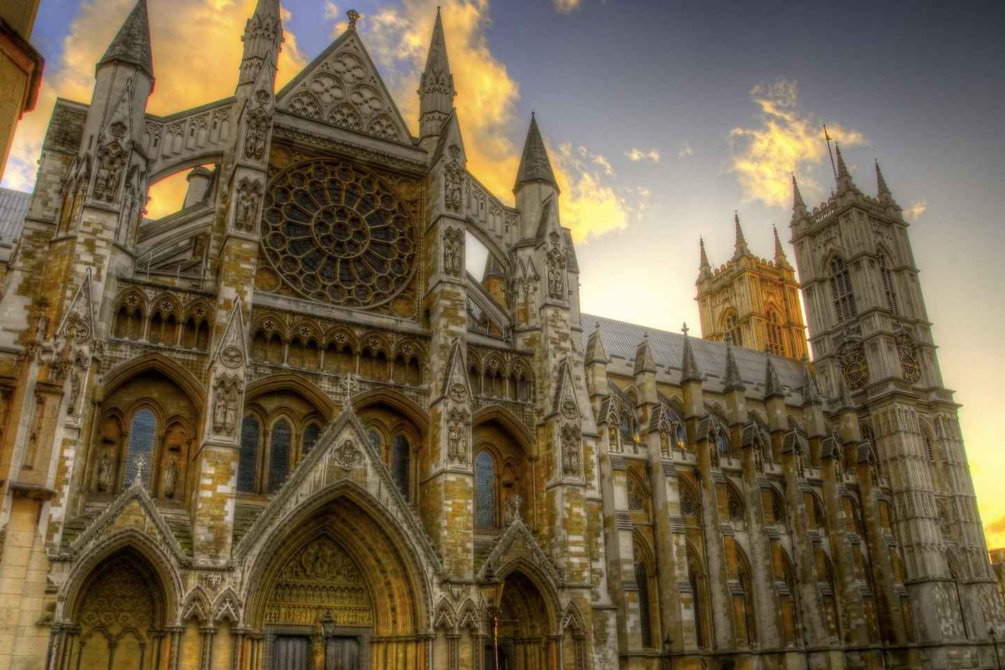 Experience London: Top 20 Sights and Westminster Abbey, England