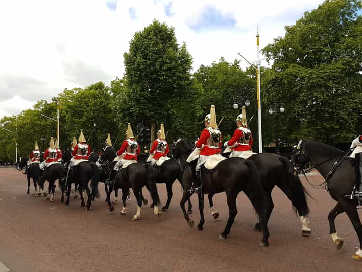 London: Westminster Walking Tour & Westminster Abbey Visit | GetYourGuide