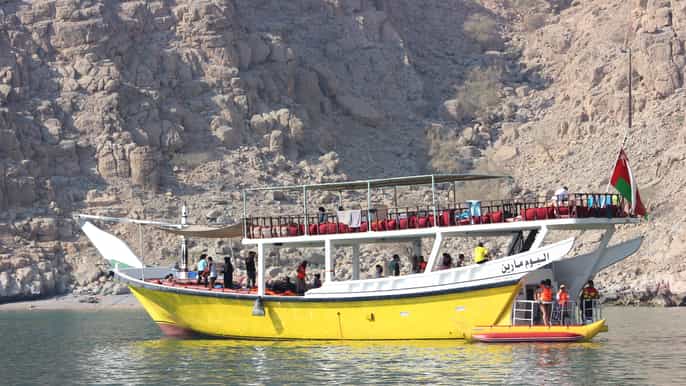 dubai heldagstur med havsafari til musandam