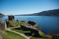 From Inverness, Loch Ness Cruise and Urquhart Castle - Housity