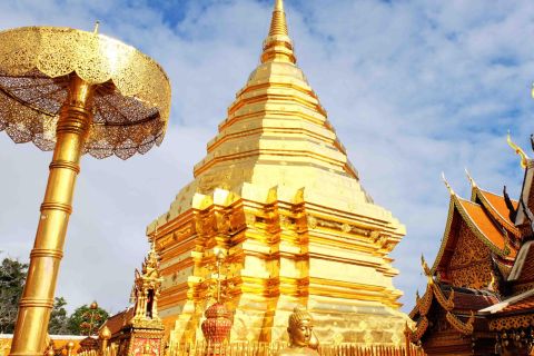 Chiang Mai: tour privato dei templi e del centro artigianale