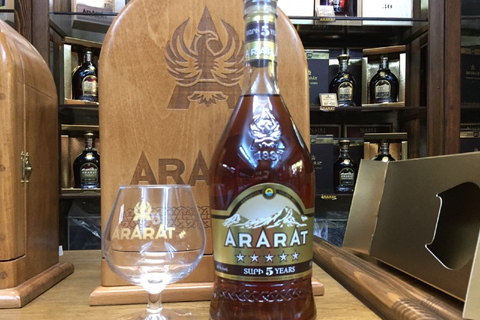 Brandy-fabriken i Jerevan: Provsmakning av armenisk brandyJerevan: Armenisk cognacsprovning