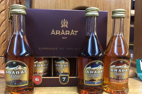 Brandy-fabriken i Jerevan: Provsmakning av armenisk brandyJerevan: Armenisk cognacsprovning