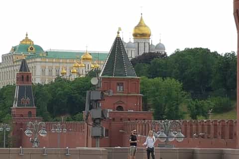 moscow historical red square and kremlin walls group tour