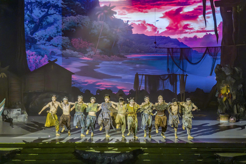 岘港：汉江晚餐游船之旅（含仙沙表演）岘港：汉江晚餐游船之旅，含仙沙表演