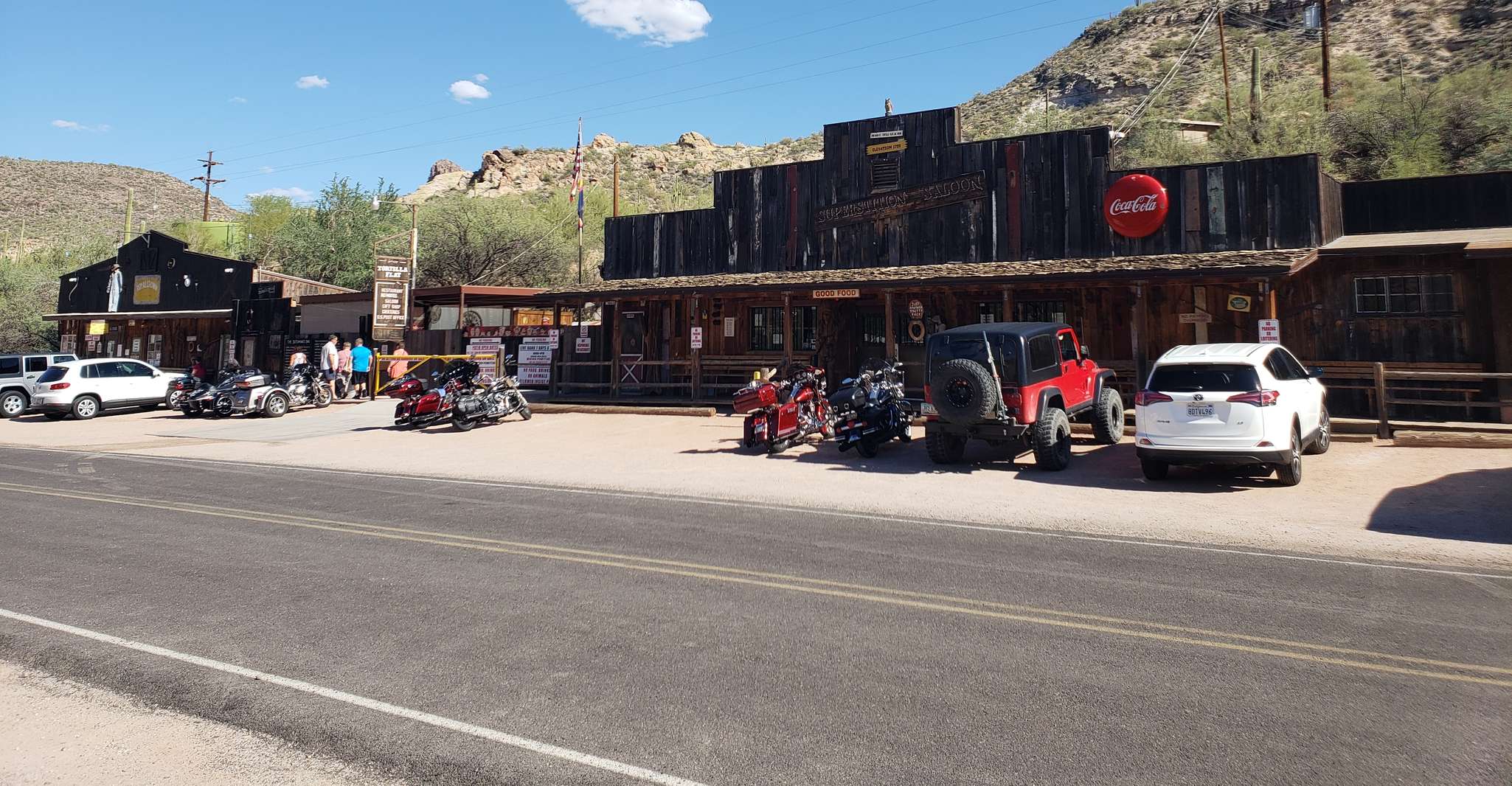 From Scottsdale/Phoenix, Apache Trail Day Tour - Hizvo