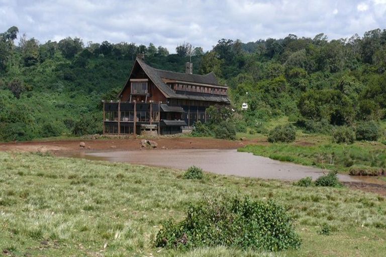 Safari de 4 días por el Parque Nacional de Aberdares y Samburu