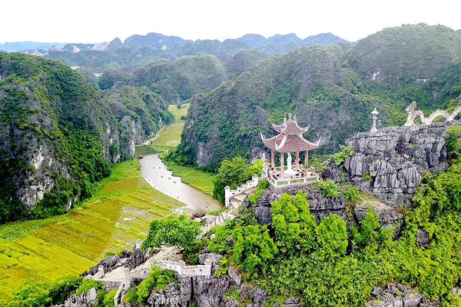 Ab Hanoi: Bai Dinh, Trang An & Mua-Höhle Tagestour