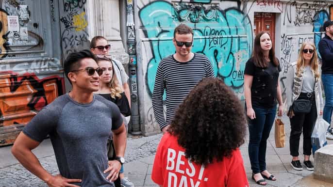 berlin 3hour kreuzberg food and street art tour